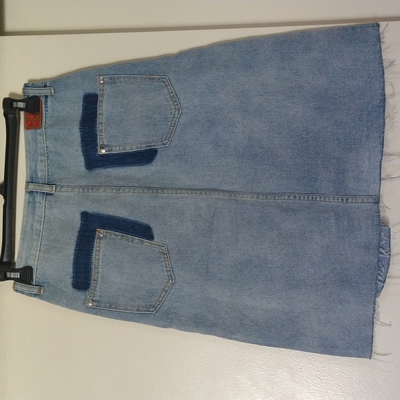 Pol distressed denim cropped skirt size small - Picture 5 of 15
